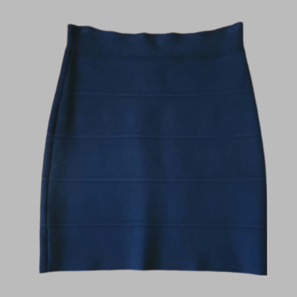 BCBG Max Azria BodyCon Banded Mini Skirt